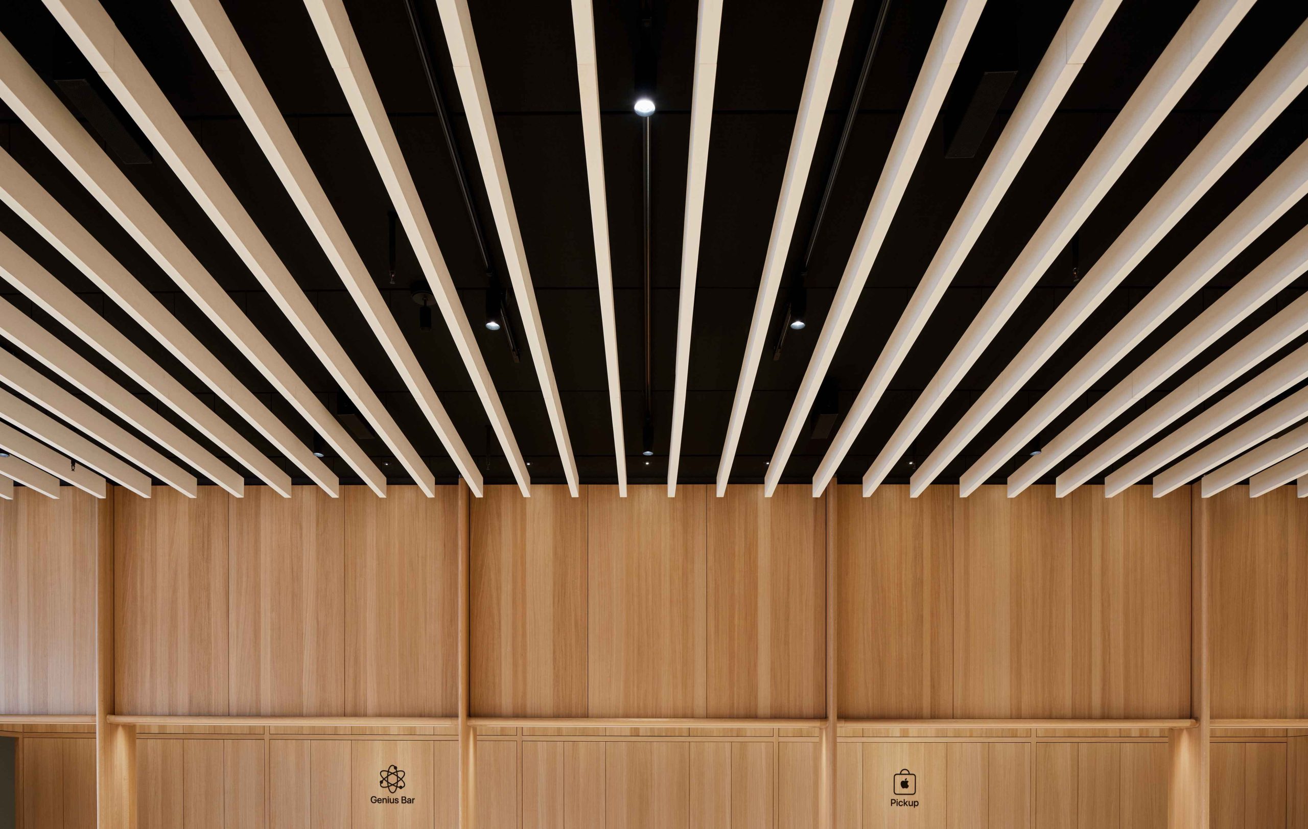 全球首家零售店焕新开幕 苹果分享开业精彩图片 a7d3707f90184504